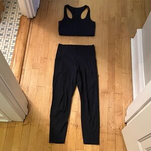 Sports Bra and Leggings Set with Pockets - Dark Blue
